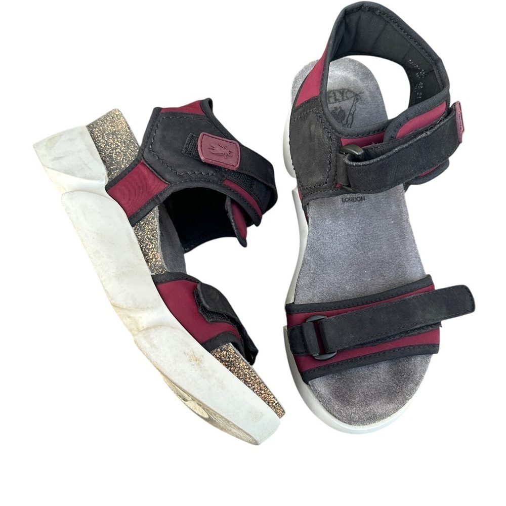 Fly London Sigo Black and Burgundy Sandals size